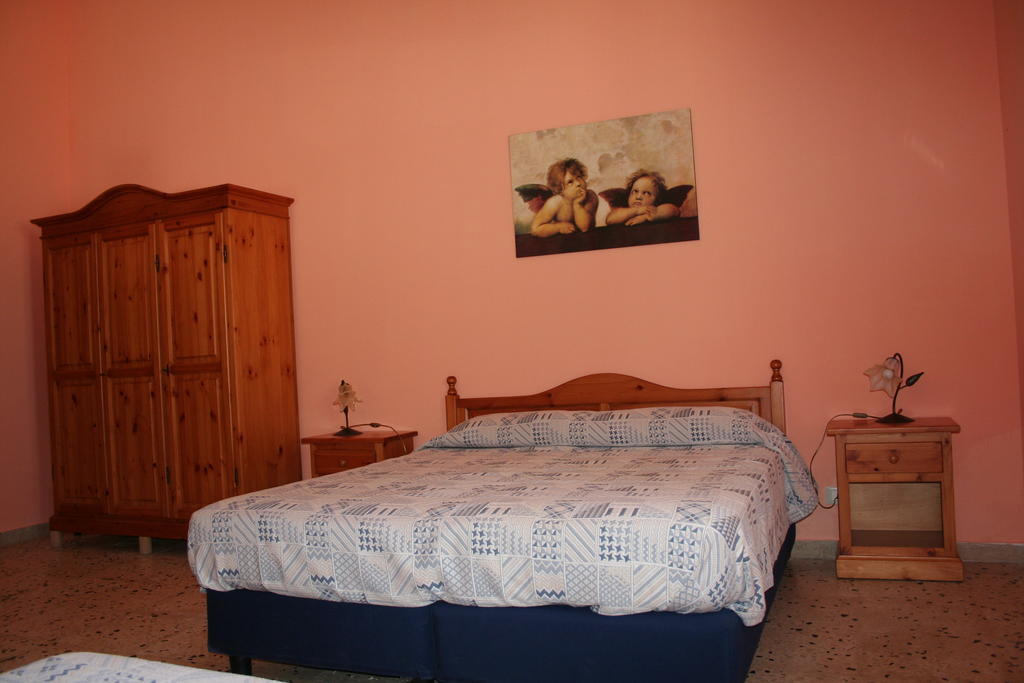 Casa Vacanze Margherita Locogrande Chambre photo
